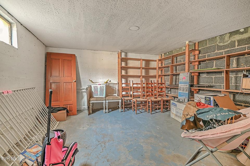 Photo #35: 4855 Bloomingdale Road