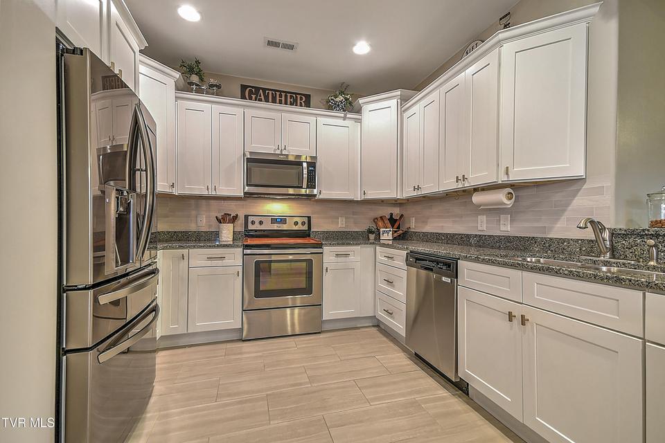 Photo #15: 2145 Poplar Ridge Court