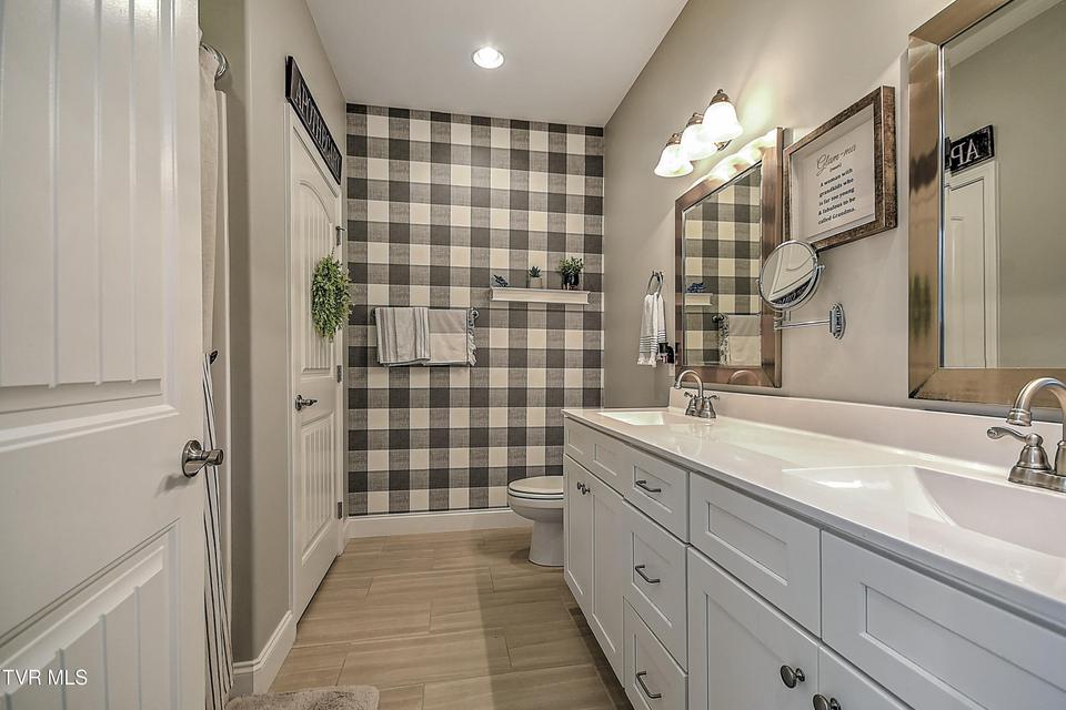 Photo #21: 2145 Poplar Ridge Court