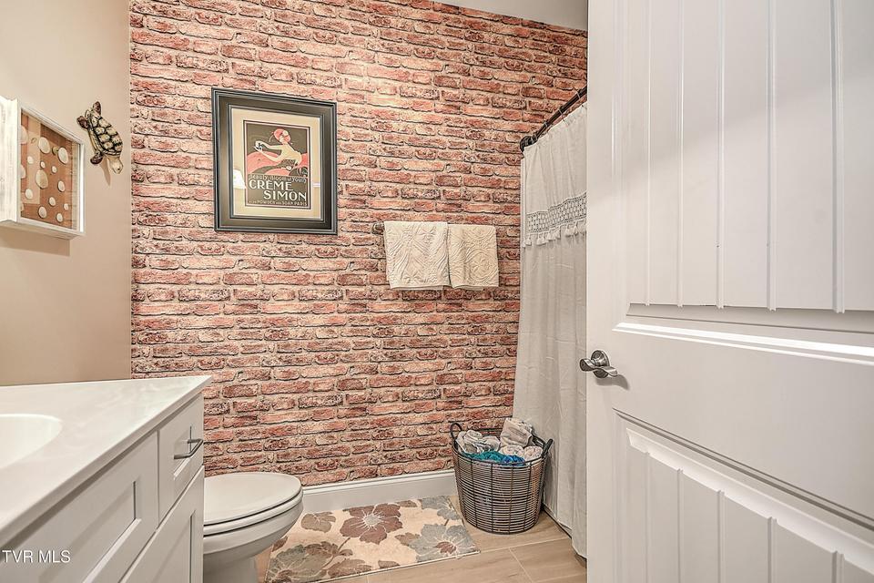 Photo #36: 2145 Poplar Ridge Court