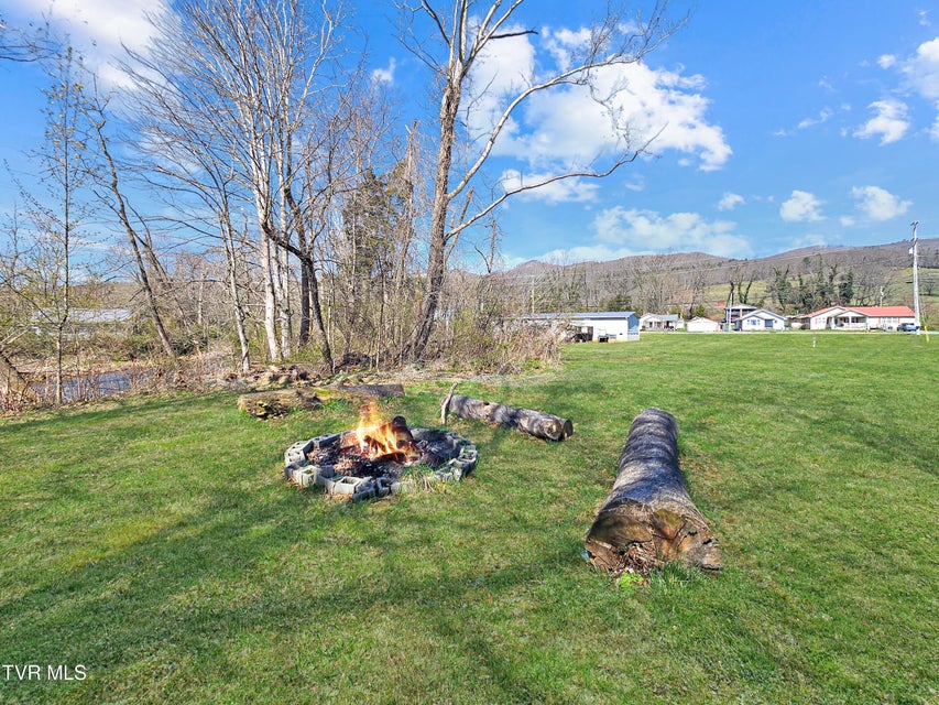 Photo #10: 1770 Highway 91 