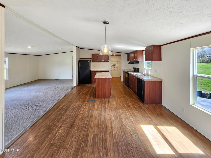 Photo #28: 1770 Highway 91 