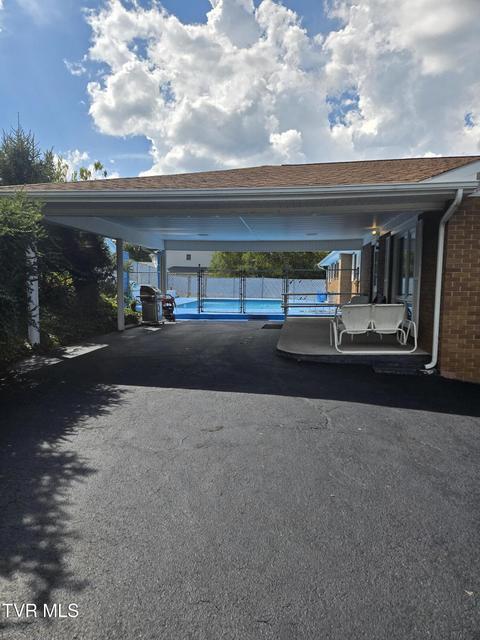 Photo #8: 720 Mohawk Drive