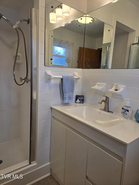 Photo #24: 720 Mohawk Drive