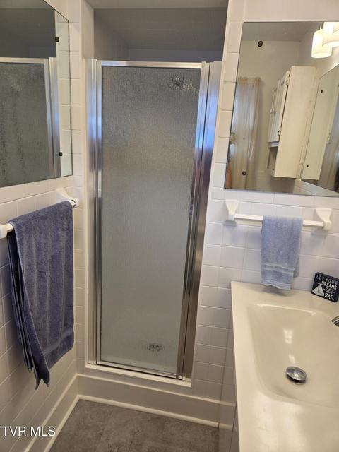 Photo #25: 720 Mohawk Drive