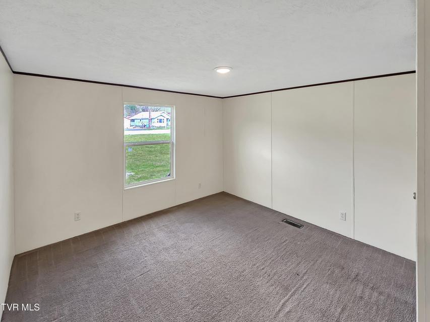 Photo #38: 1770 Highway 91 