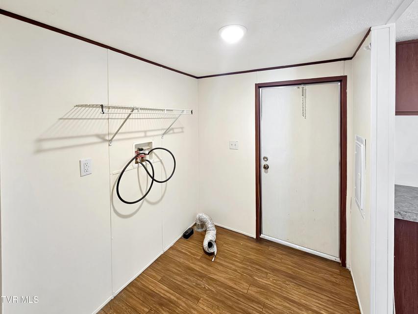 Photo #40: 1770 Highway 91 