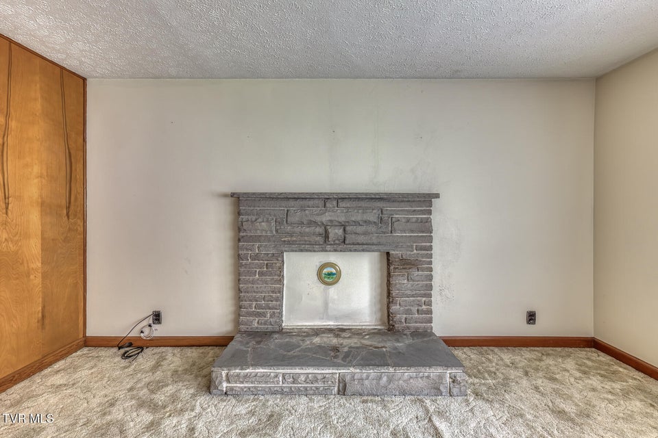 Photo #5: 428 Allen Drive