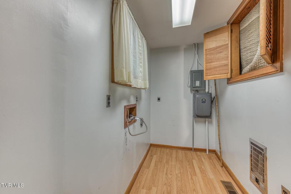 Photo #23: 428 Allen Drive