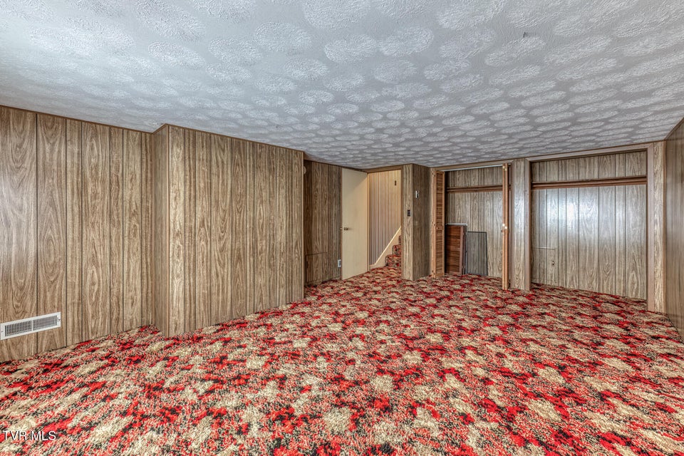 Photo #26: 428 Allen Drive