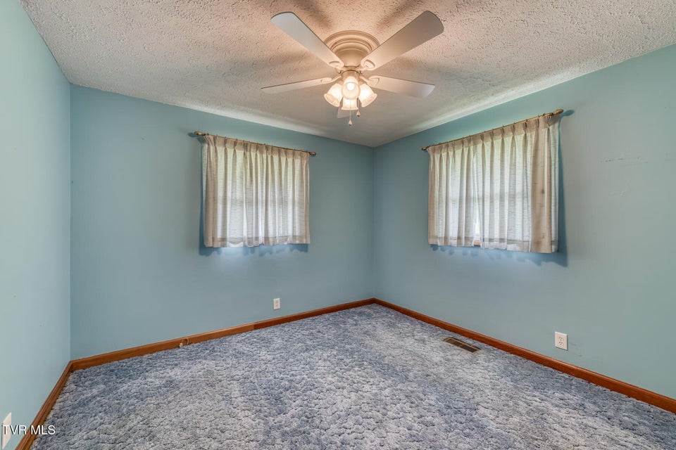 Photo #32: 428 Allen Drive