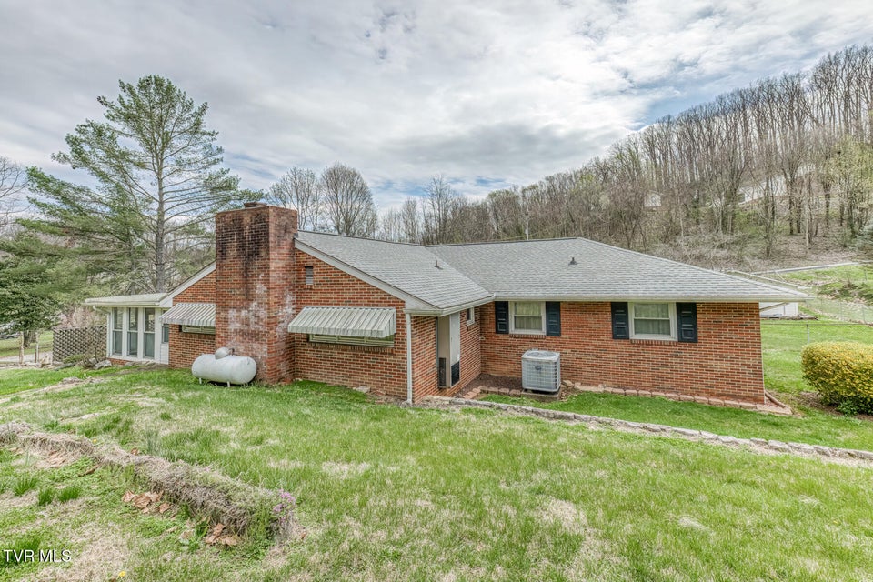 Photo #44: 428 Allen Drive