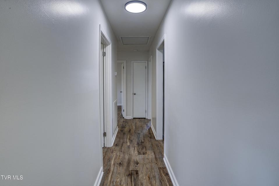 Photo #16: 932 Mountain View Road