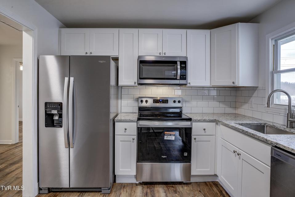 Photo #5: 932 Mountain View Road