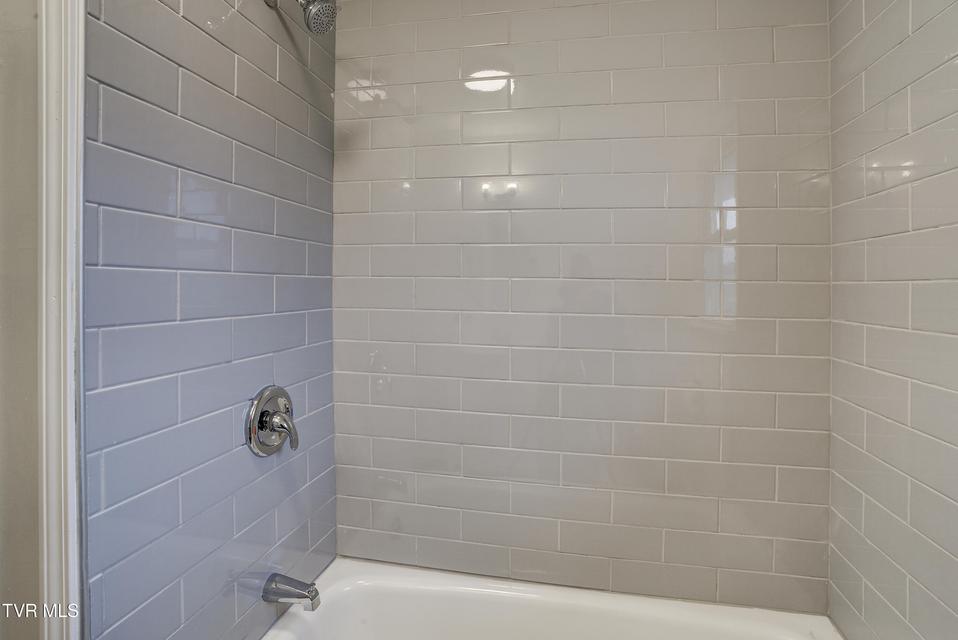 Photo #13: 932 Mountain View Road