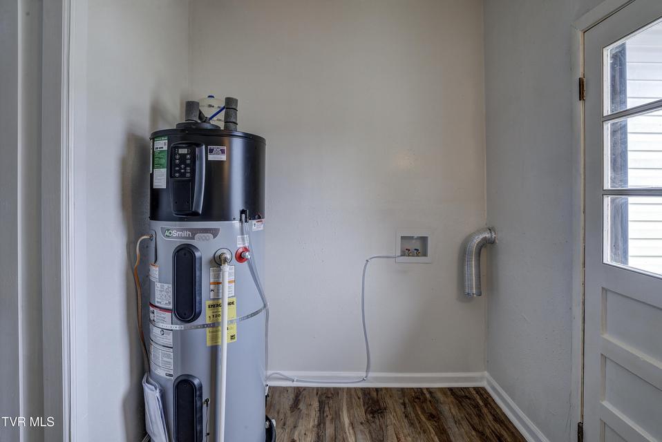 Photo #25: 932 Mountain View Road