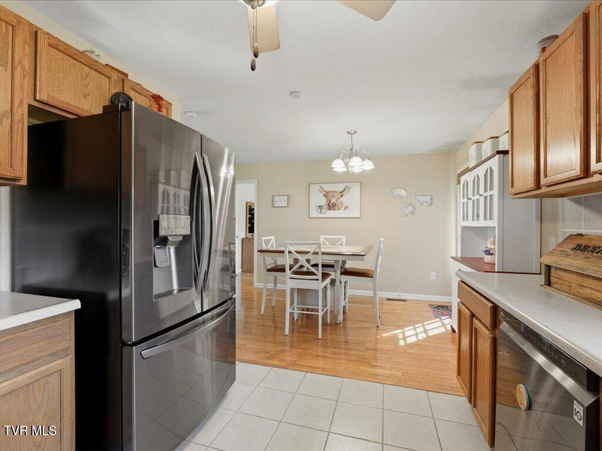 Photo #9: 197 Deer Ridge Drive