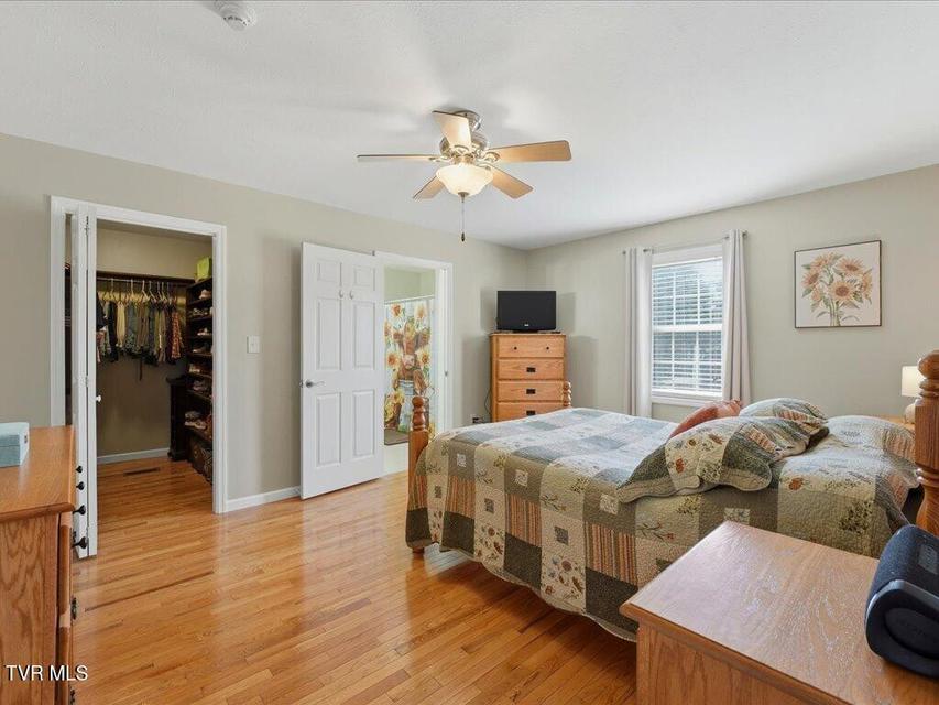 Photo #12: 197 Deer Ridge Drive