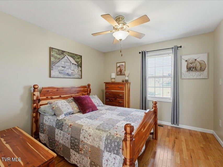 Photo #16: 197 Deer Ridge Drive