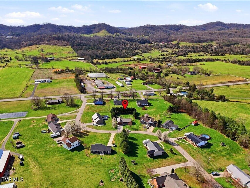 Photo #28: 197 Deer Ridge Drive