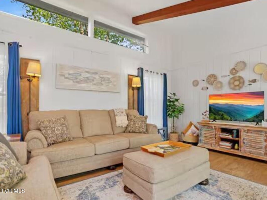 Photo #4: 630 Ancient Oaks Court