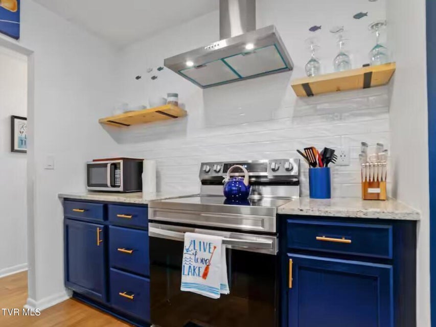 Photo #9: 630 Ancient Oaks Court