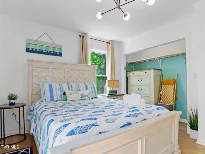 Photo #17: 630 Ancient Oaks Court