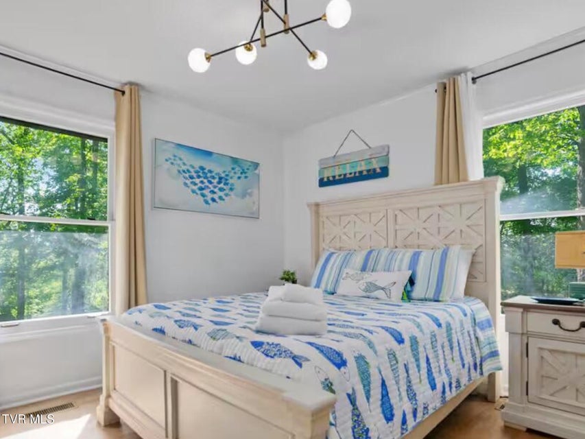 Photo #18: 630 Ancient Oaks Court