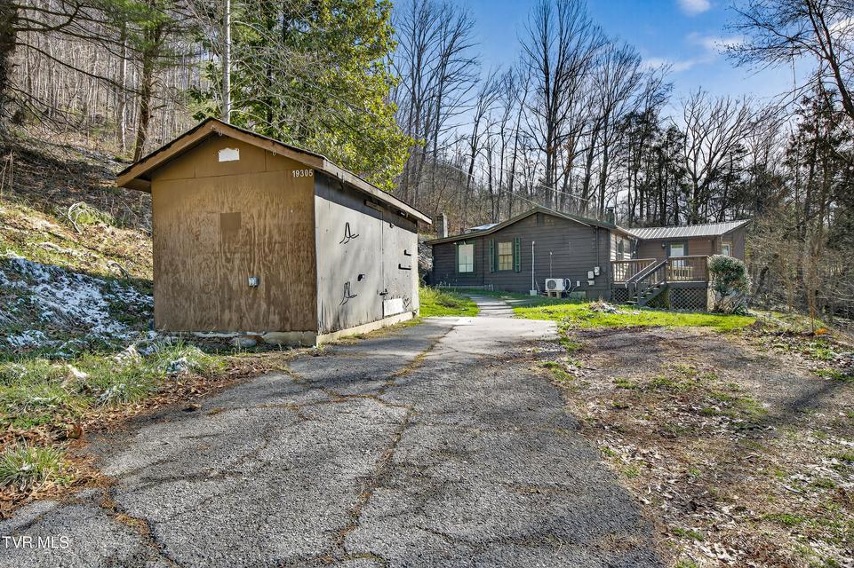 Photo #4: 19305 Benhams Road