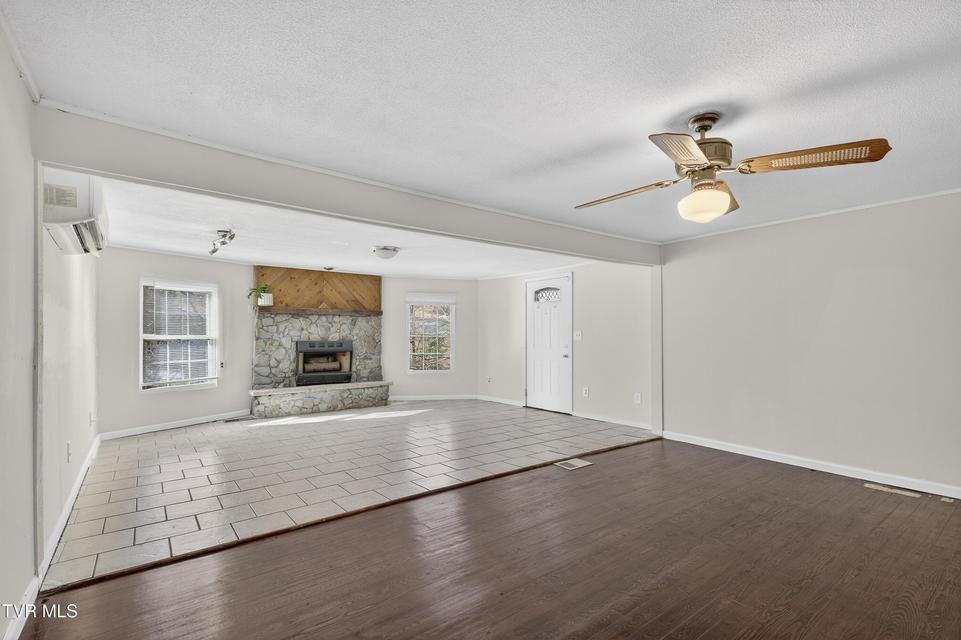 Photo #16: 19305 Benhams Road