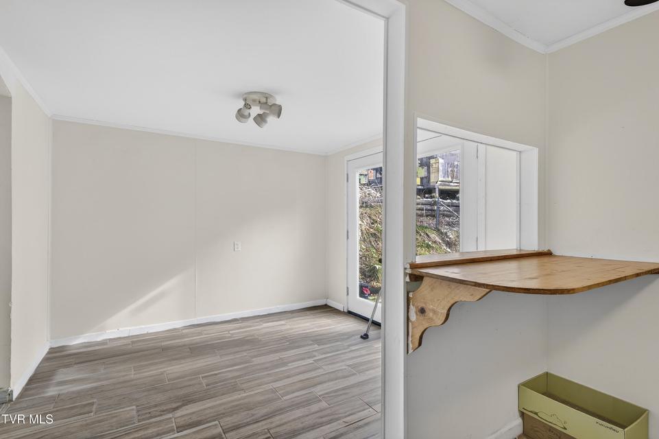 Photo #10: 19305 Benhams Road