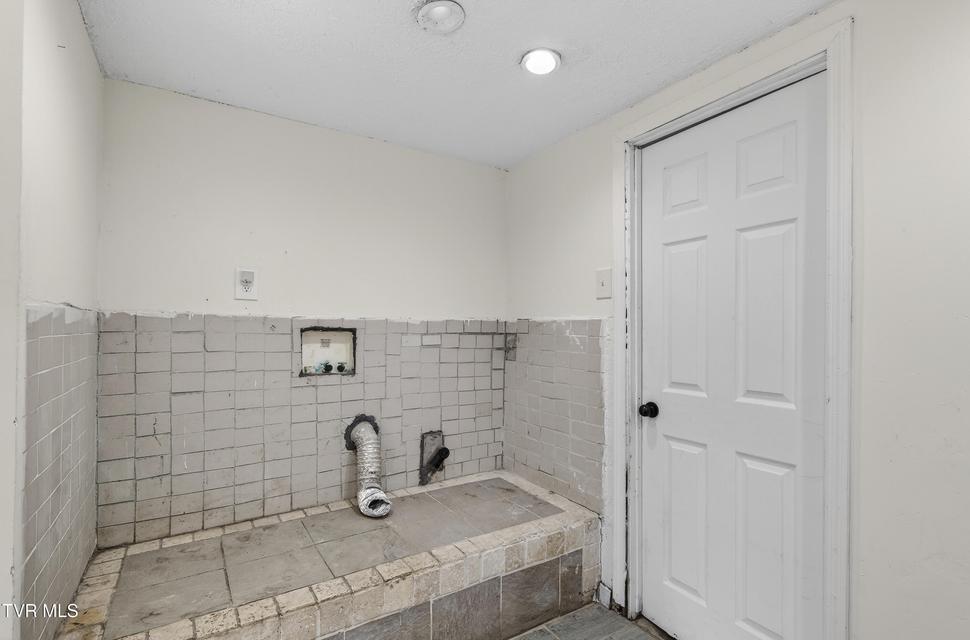 Photo #7: 19305 Benhams Road