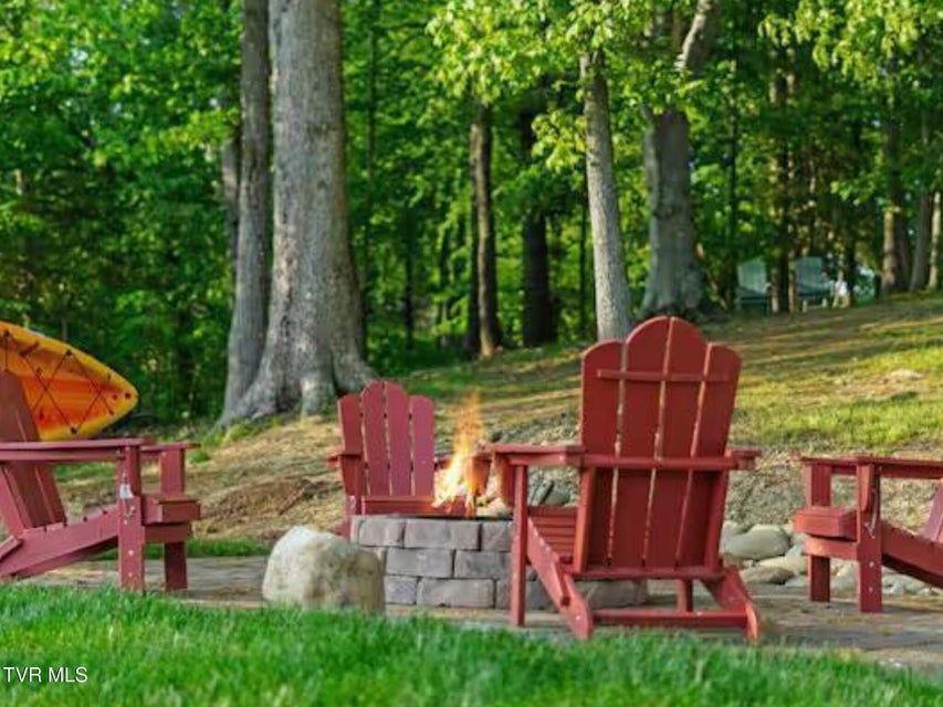 Photo #29: 630 Ancient Oaks Court