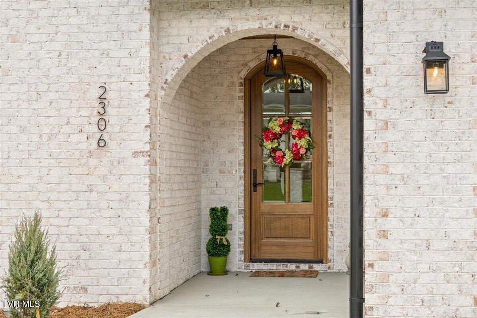 Photo #6: 2306 Rambling Road