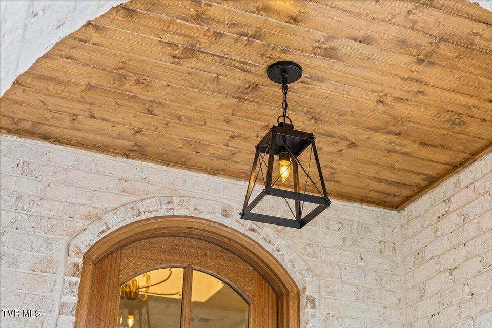 Photo #7: 2306 Rambling Road