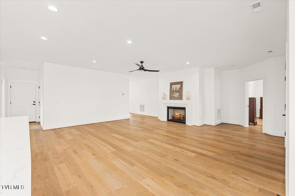 Photo #29: 2306 Rambling Road