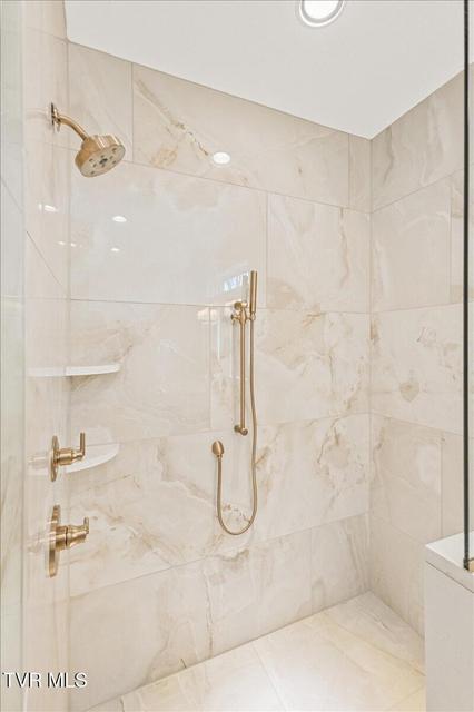 Photo #40: 2306 Rambling Road