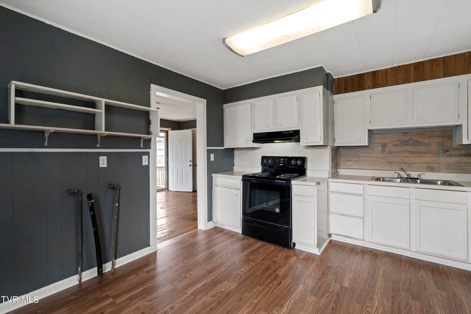 Photo #2: 1230 Indian Ridge Road