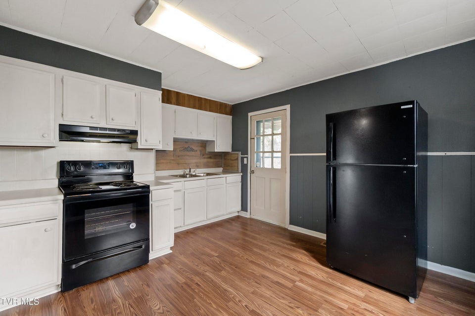 Photo #11: 1230 Indian Ridge Road