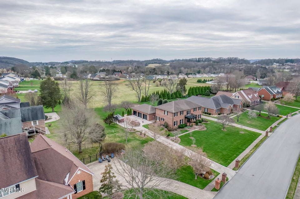 Photo #48: 100 Canterbury Place