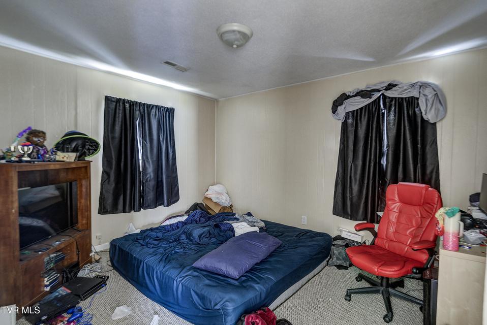 Photo #35: 103 Warrior Lane