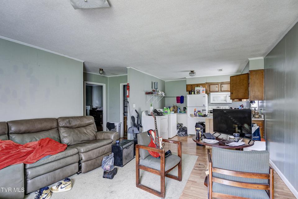 Photo #36: 103 Warrior Lane