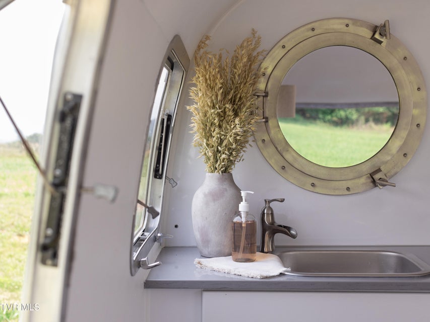 Photo #27: 130 Berryhill Road