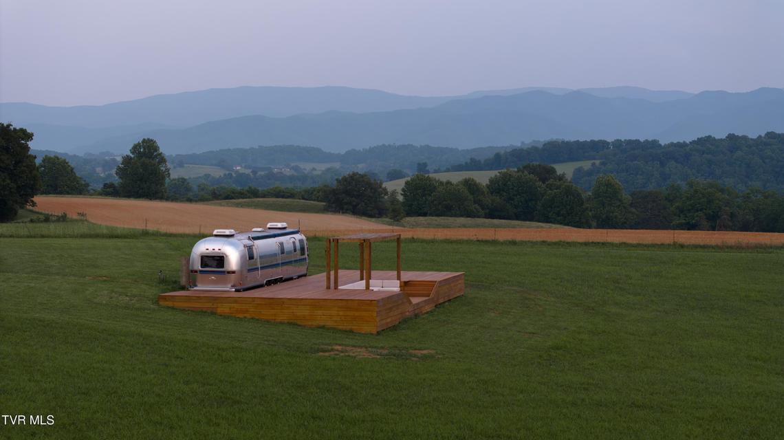 Photo #34: 130 Berryhill Road