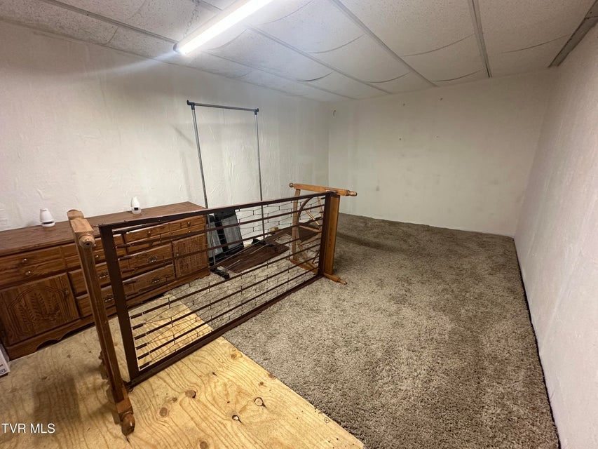 Photo #7: 818 Oakdale Street