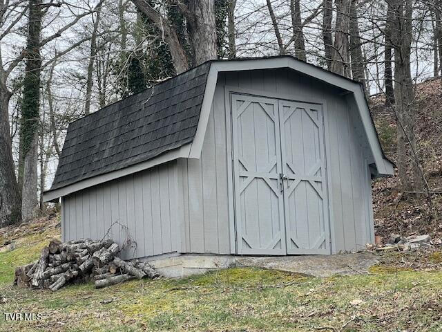 Photo #17: 103 Martindale Road