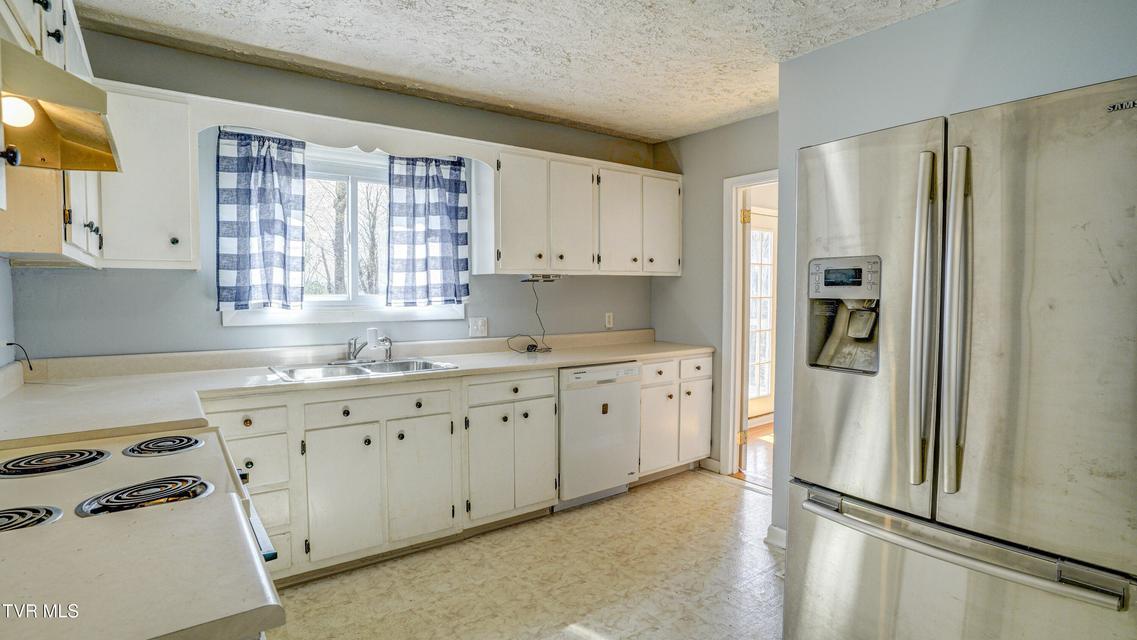 Photo #6: 1841 Jackson Hollow Road