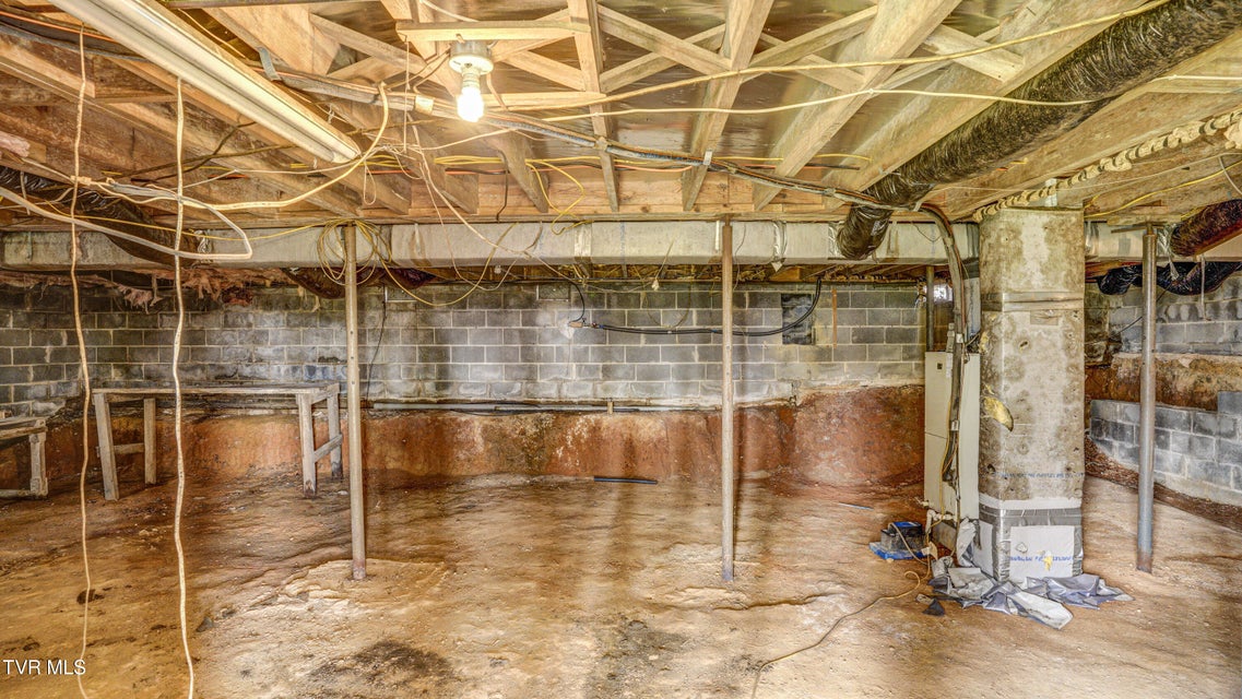 Photo #41: 1841 Jackson Hollow Road