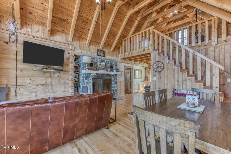 Photo #10: 461 Little Switzerland Pvt Drive