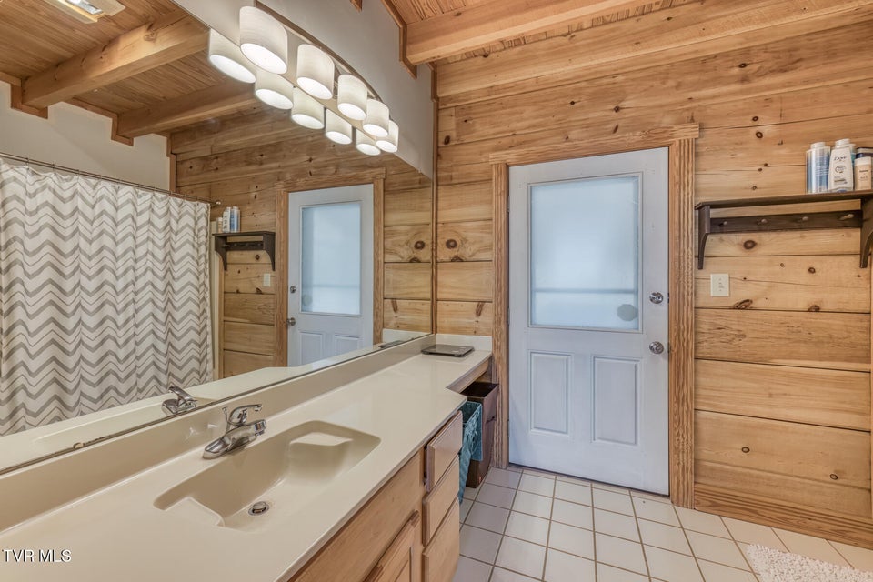 Photo #23: 461 Little Switzerland Pvt Drive